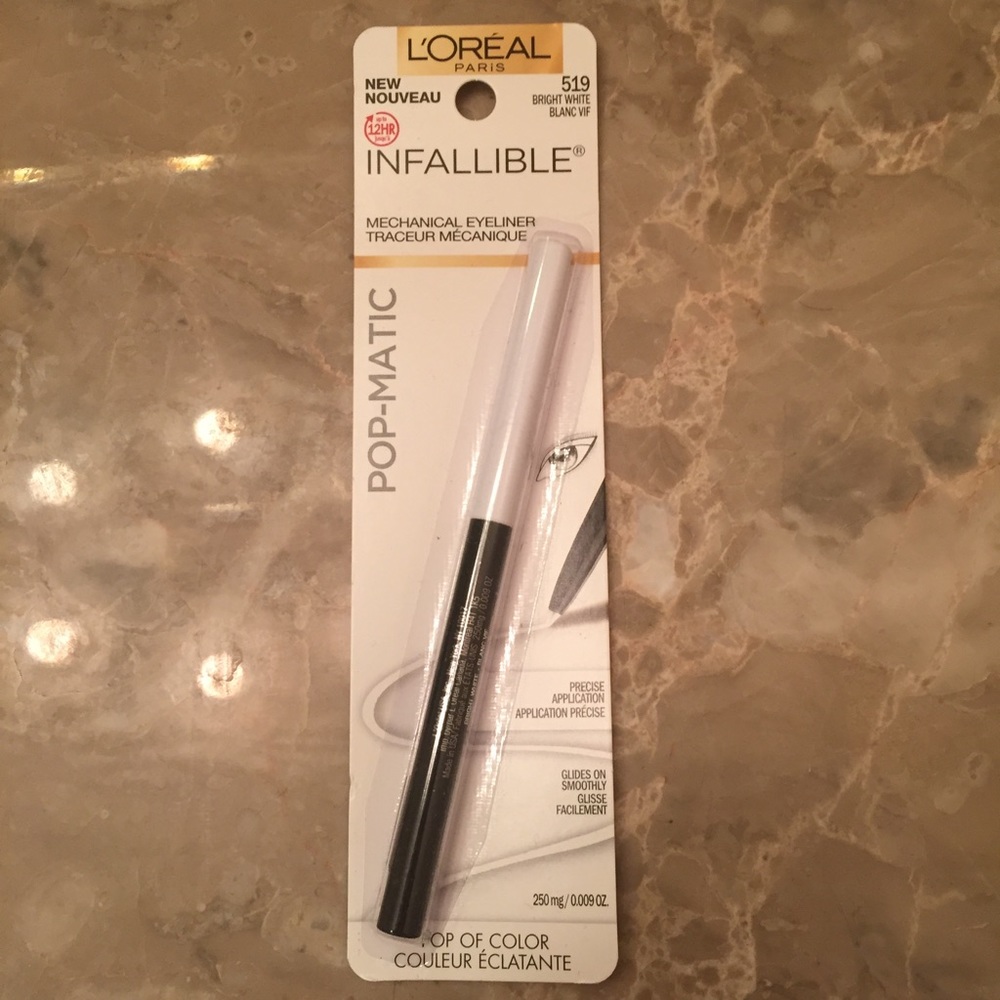 L’Oréal Infallible white Mechanical Eyeliner